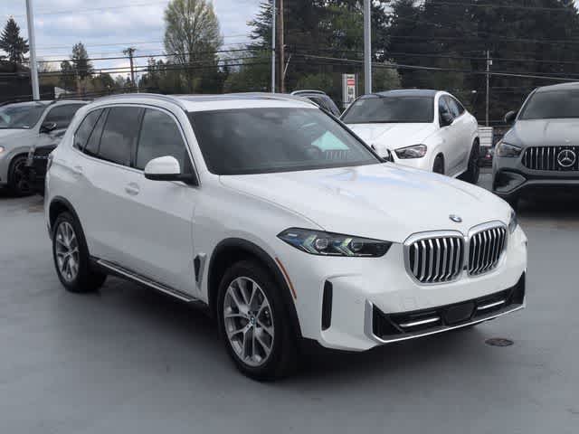 Thumbnail: 2026 BMW X5 - 2