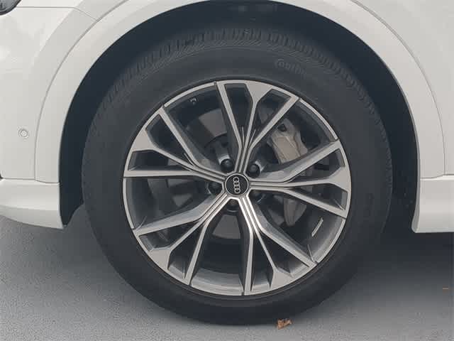 Thumbnail: 2023 Audi Q8 - 13