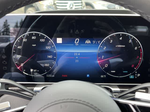 Thumbnail: 2024 Mercedes-Benz S-Class - 35