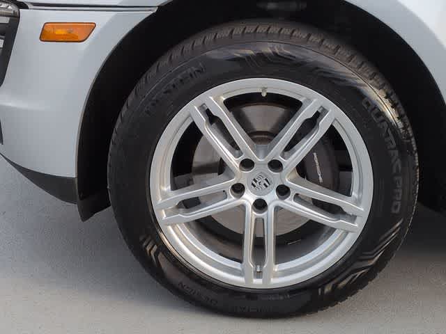 Thumbnail: 2018 Porsche Macan - 14