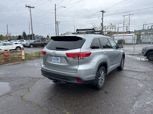 Thumbnail: 2018 Toyota Highlander - 5
