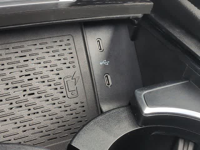 Thumbnail: 2026 Mercedes-Benz GLS - 32