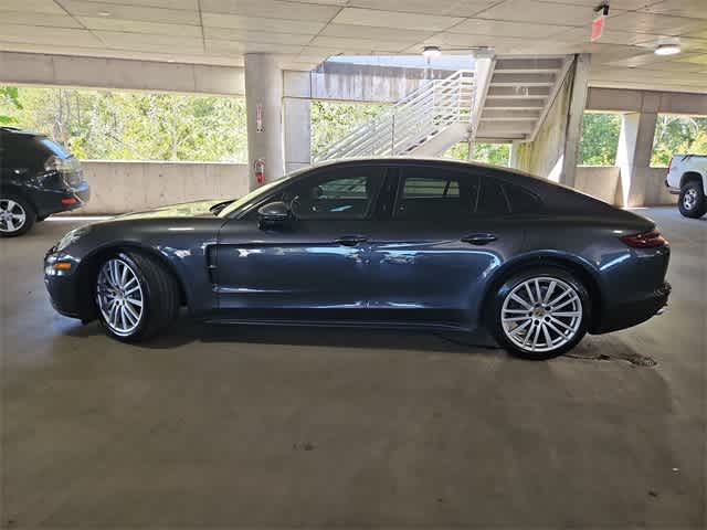 Thumbnail: 2018 Porsche Panamera - 6