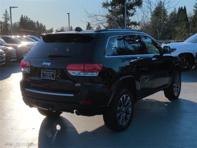 Thumbnail: 2017 Jeep Grand Cherokee - 8