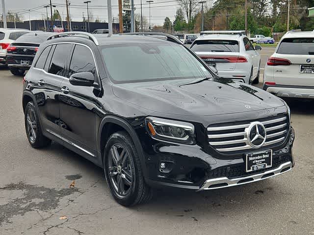 Thumbnail: 2025 Mercedes-Benz GLB - 3
