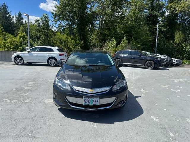 Thumbnail: 2018 Chevrolet Volt - 2