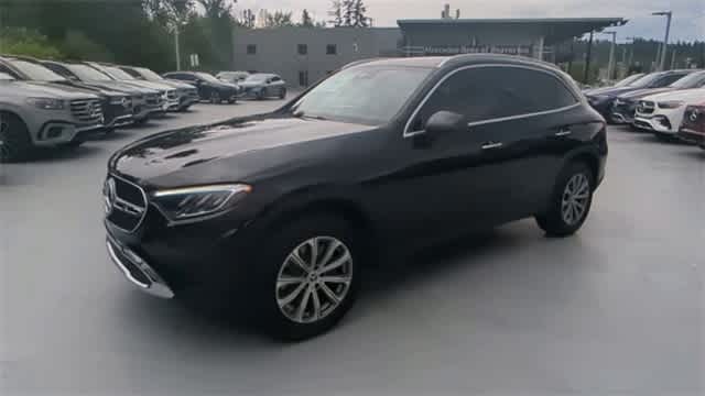 Thumbnail: 2025 Mercedes-Benz GLC - 4