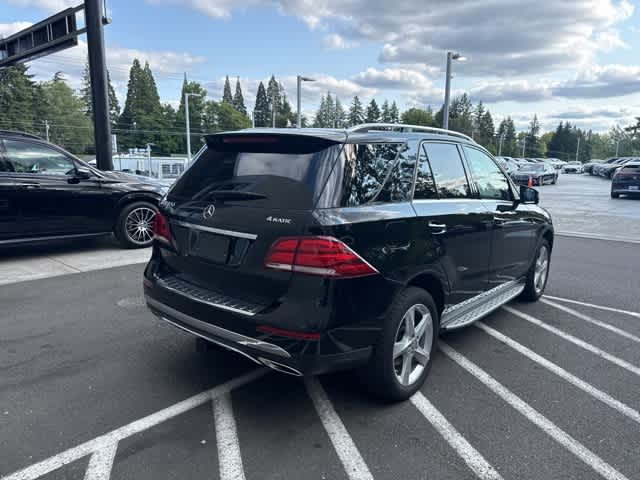 Thumbnail: 2016 Mercedes-Benz GLE - 5
