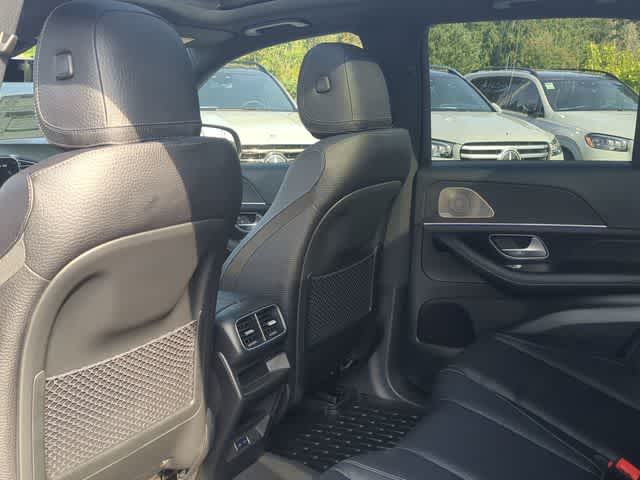 Thumbnail: 2026 Mercedes-Benz GLE - 18