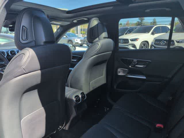 Thumbnail: 2026 Mercedes-Benz GLC - 18