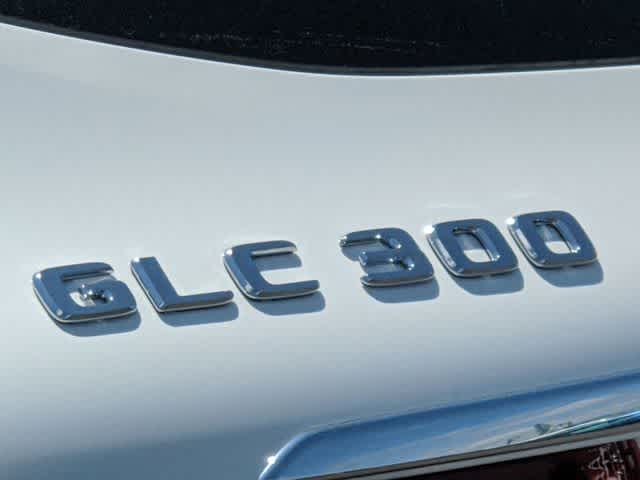Thumbnail: 2022 Mercedes-Benz GLC - 19