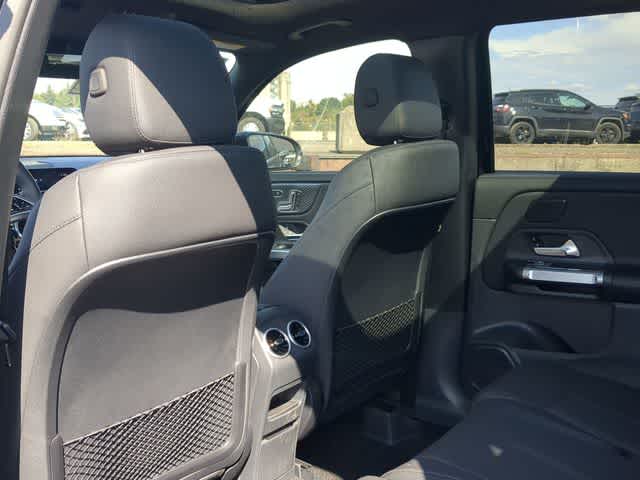 Thumbnail: 2026 Mercedes-Benz GLB - 18