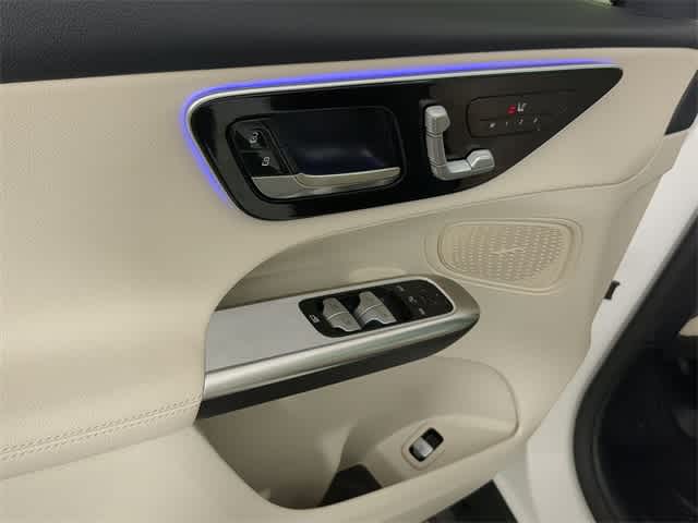 Thumbnail: 2026 Mercedes-Benz GLC - 16