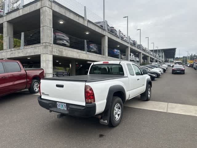 Thumbnail: 2013 Toyota Tacoma - 5