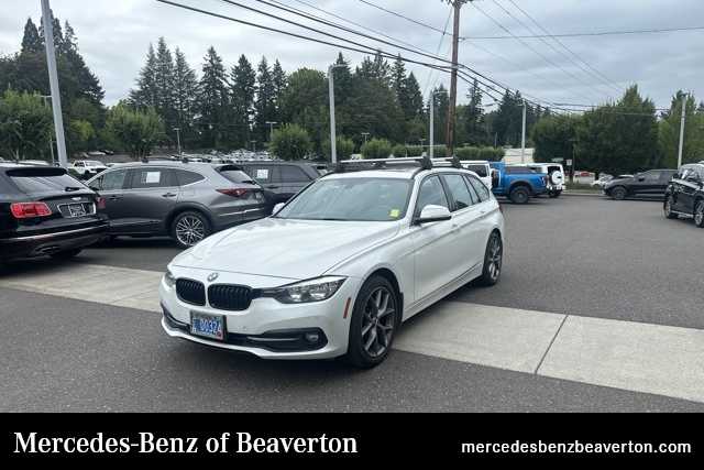 Thumbnail: 2016 BMW 3 Series - 1