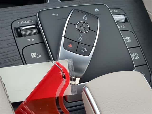 Thumbnail: 2026 Mercedes-Benz GLS - 37