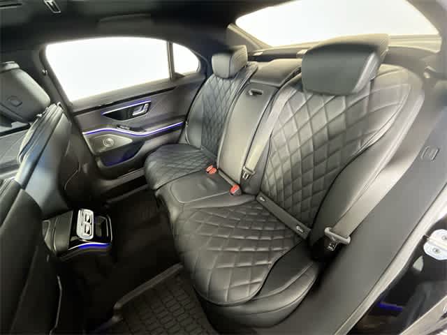 Thumbnail: 2024 Mercedes-Benz S-Class - 21