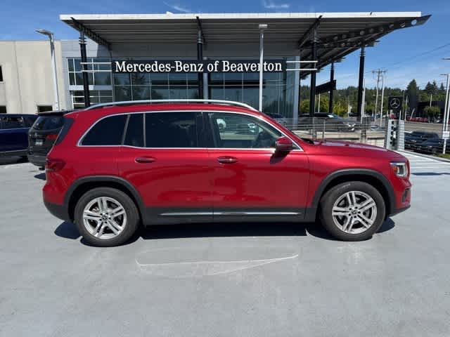 Thumbnail: 2021 Mercedes-Benz GLB - 4