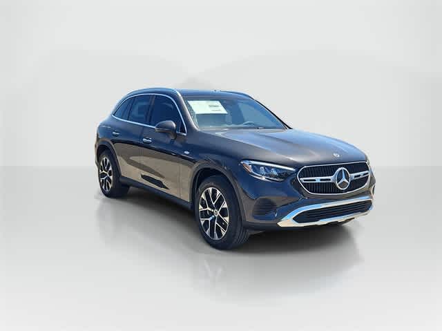 Thumbnail: 2025 Mercedes-Benz GLC - 3