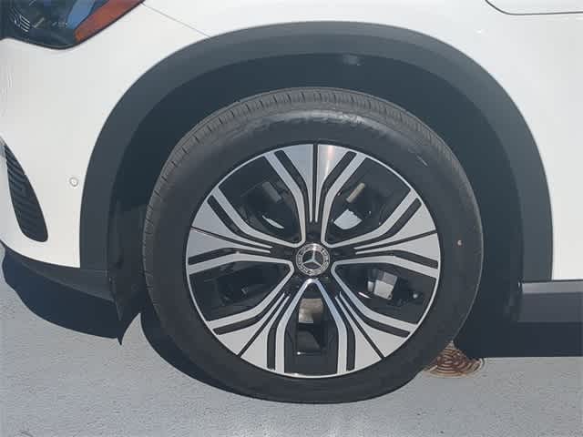 Thumbnail: 2026 Mercedes-Benz EQE - 13