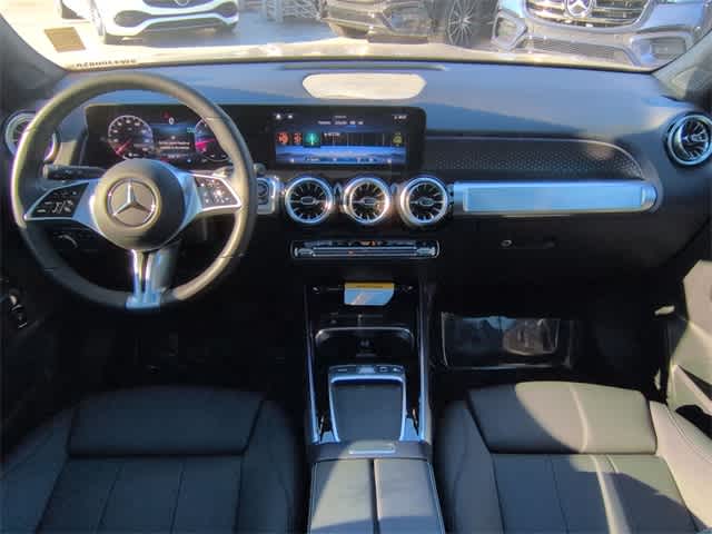 Thumbnail: 2025 Mercedes-Benz GLB - 16