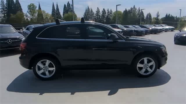 Thumbnail: 2012 Audi Q5 - 9
