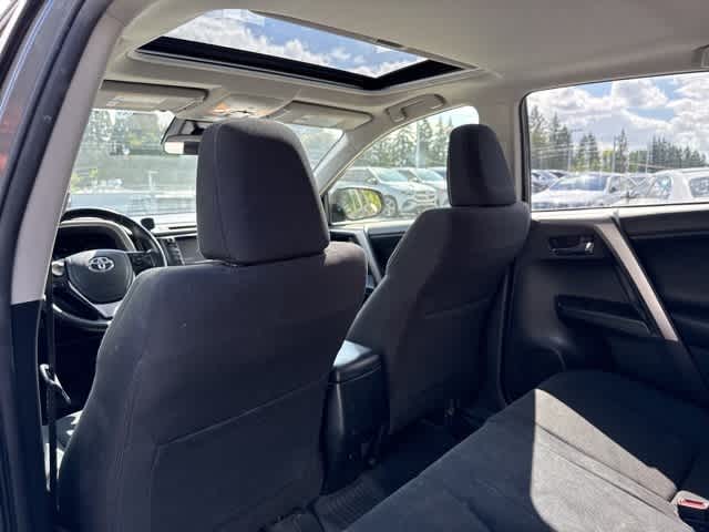 Thumbnail: 2017 Toyota RAV4 - 10