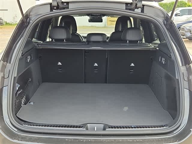 Thumbnail: 2025 Mercedes-Benz GLC - 34