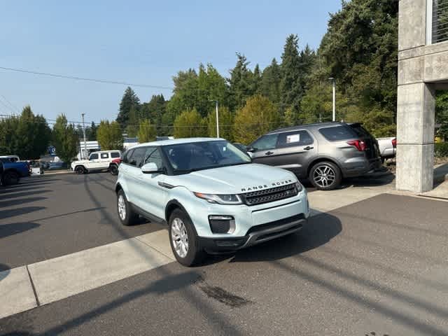 Thumbnail: 2016 Land Rover Range Rover Evoque - 3