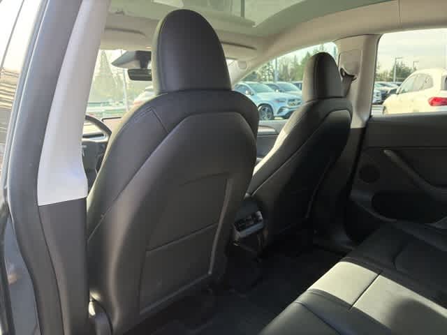 Thumbnail: 2023 Tesla Model Y - 10