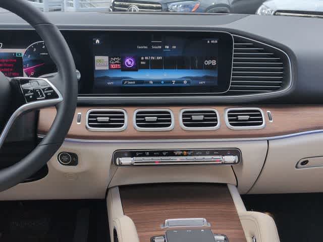 Thumbnail: 2026 Mercedes-Benz GLE - 28