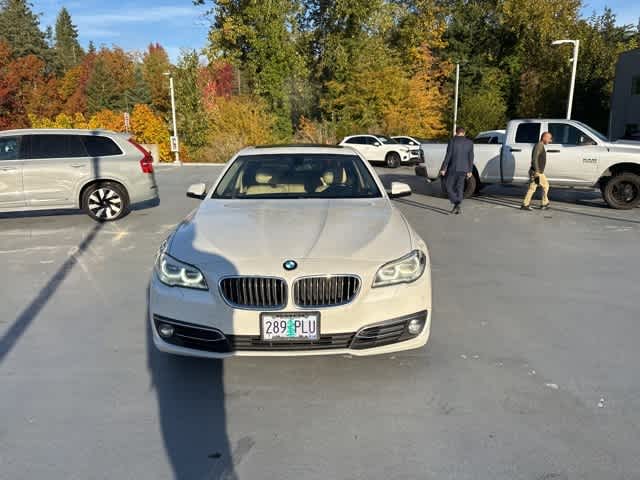 Thumbnail: 2016 BMW 5 Series - 2