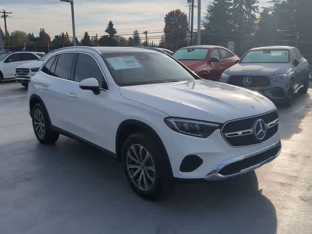 Thumbnail: 2026 Mercedes-Benz GLC - 2