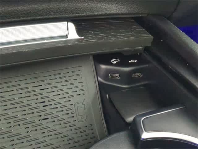 Thumbnail: 2021 Mercedes-Benz GLS - 33