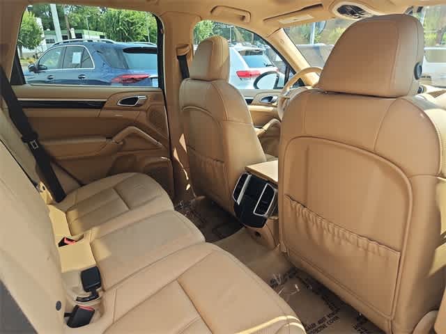 Thumbnail: 2014 Porsche Cayenne - 19