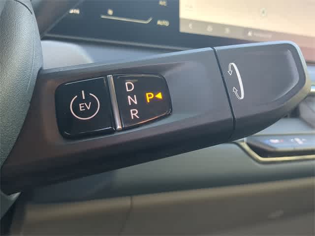 Thumbnail: 2024 Kia EV9 - 35