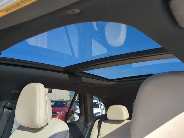 Thumbnail: 2026 Mercedes-Benz GLC - 19