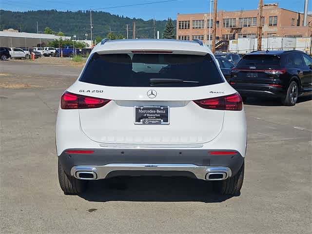 Thumbnail: 2025 Mercedes-Benz GLA - 8