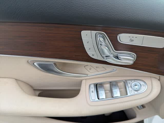 Thumbnail: 2021 Mercedes-Benz GLC - 14