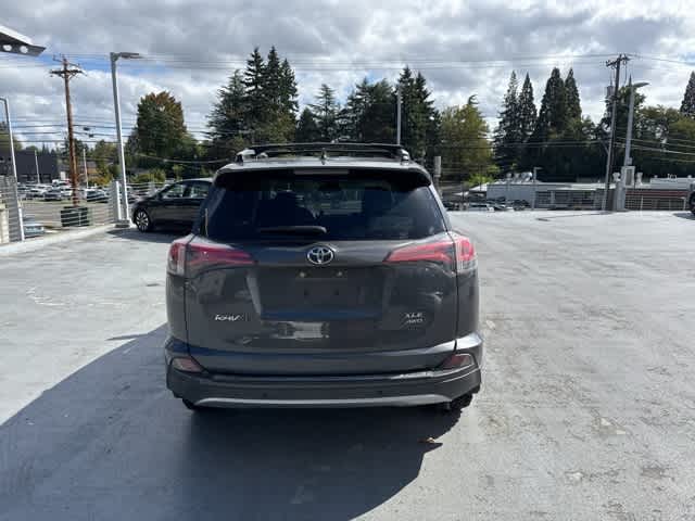 Thumbnail: 2017 Toyota RAV4 - 6