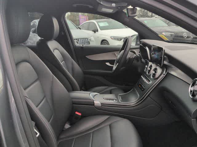 Thumbnail: 2021 Mercedes-Benz GLC - 22