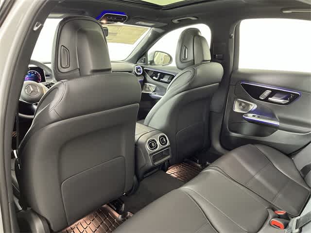 Thumbnail: 2025 Mercedes-Benz C-Class - 19