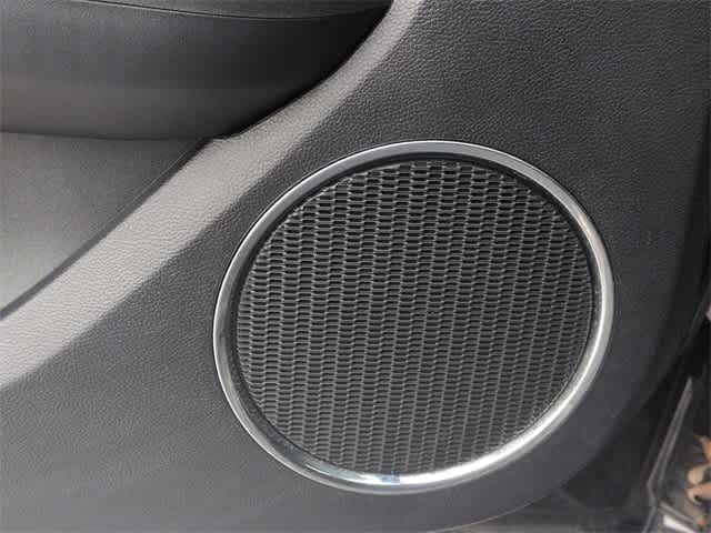 Thumbnail: 2018 Ford Mustang - 31