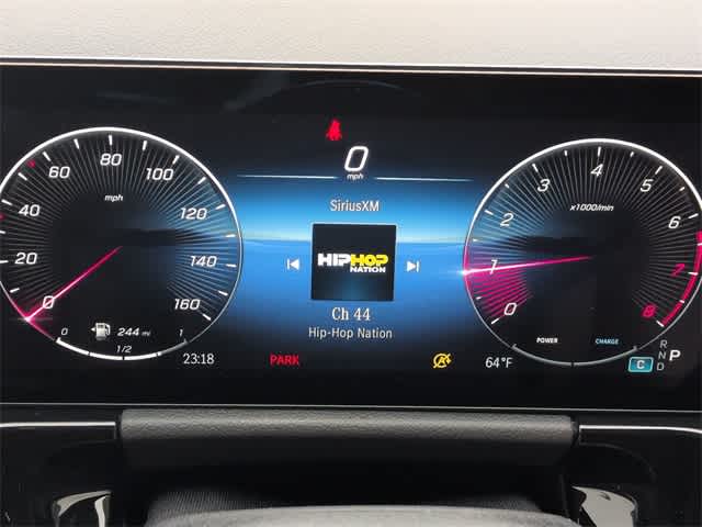 Thumbnail: 2026 Mercedes-Benz GLA - 35