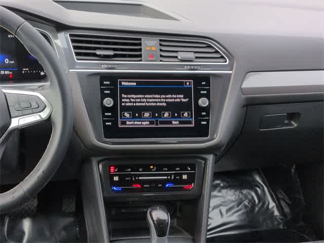 Thumbnail: 2024 Volkswagen Tiguan - 28