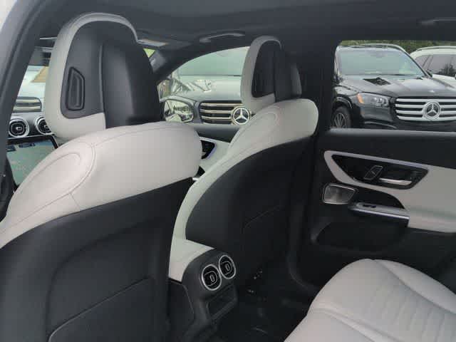 Thumbnail: 2026 Mercedes-Benz GLC - 17