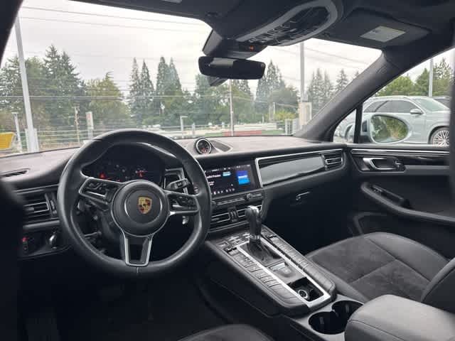 Thumbnail: 2021 Porsche Macan - 12