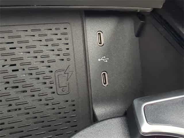 Thumbnail: 2026 Mercedes-Benz GLS - 32