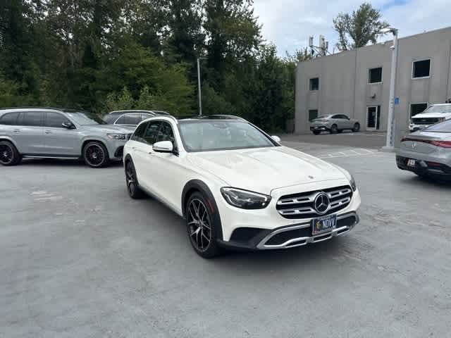 Thumbnail: 2021 Mercedes-Benz E-Class - 3