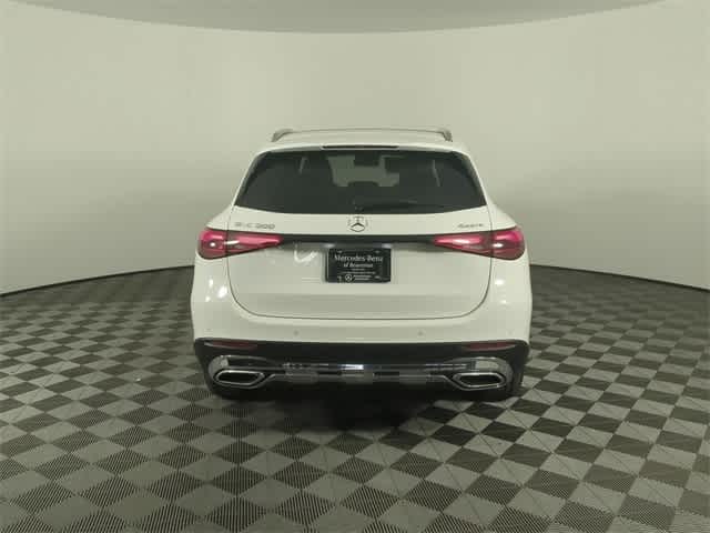 Thumbnail: 2026 Mercedes-Benz GLC - 7